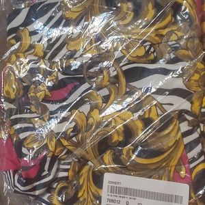 Fashion to Figure Black/White/Fuschia/ Yellow Status Print Pants